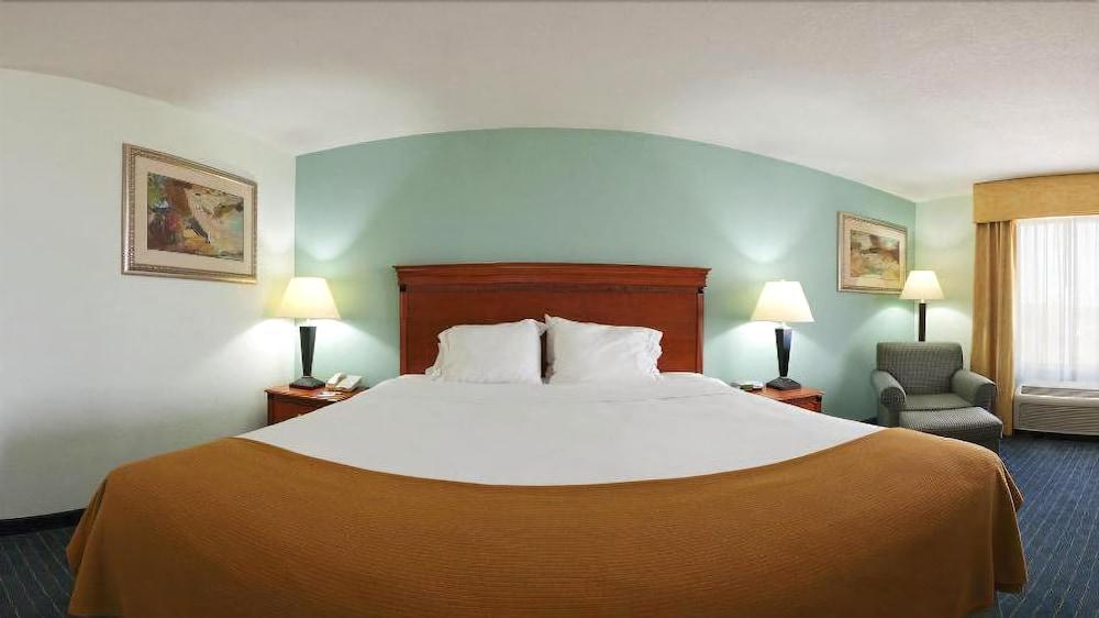 Holiday Inn Express Lake Okeechobee By Ihg Exterior photo